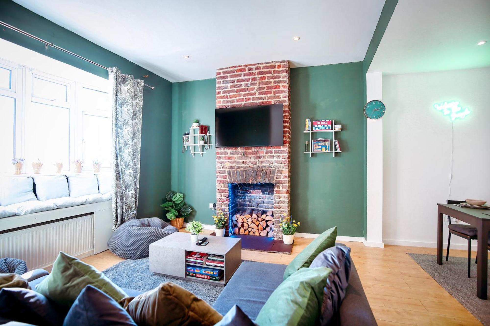 Three Bedroom House By Peacegrove Homes Short Lets & Serviced Accommodation Brighton With Free Wifi & Pet Friendly Luaran gambar
