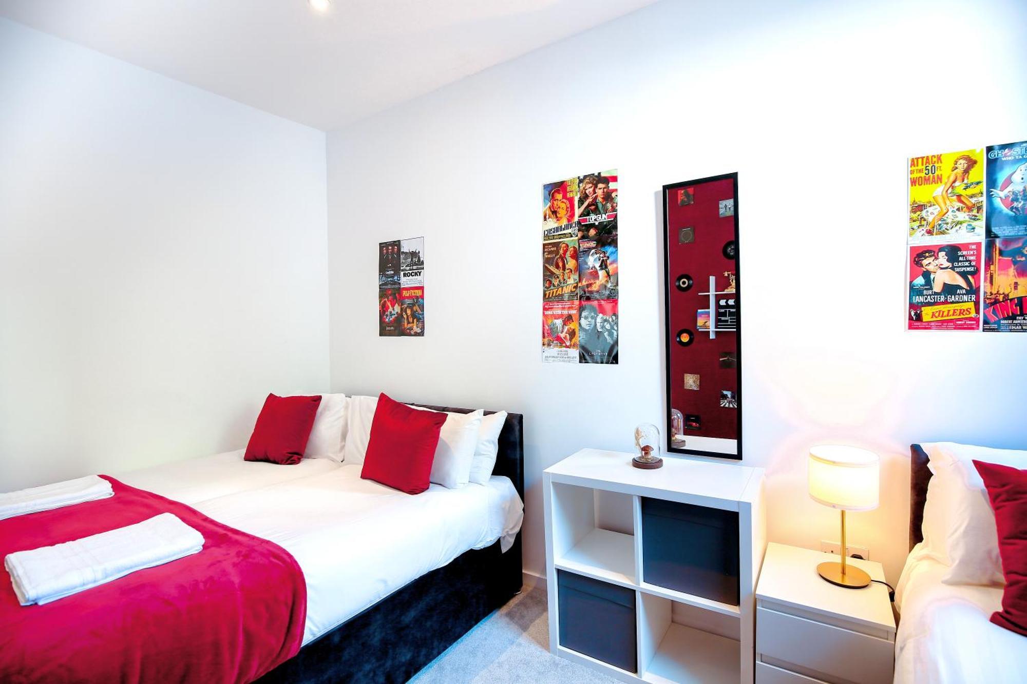 Three Bedroom House By Peacegrove Homes Short Lets & Serviced Accommodation Brighton With Free Wifi & Pet Friendly Luaran gambar